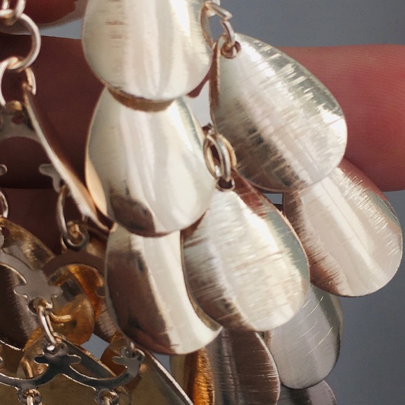 New teardrop shape earrings - Picture 5 of 8